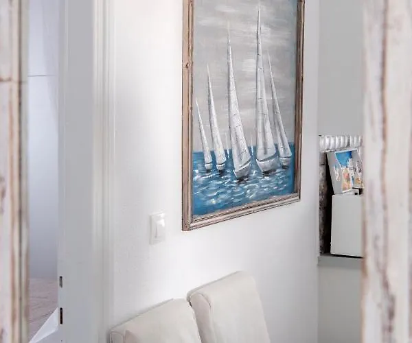 Ricos Two Bedroom House - Paros 公寓 *